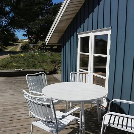 Afkar - 900m From The Sea By Interhome *
